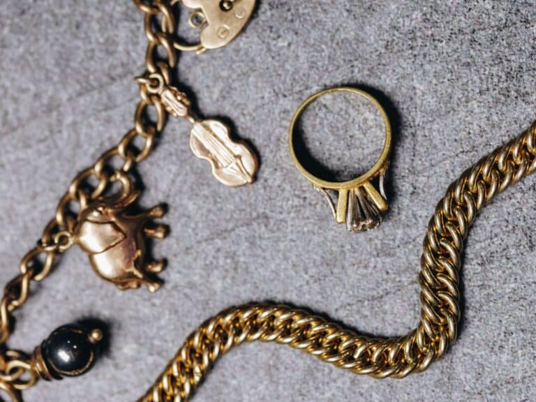 Read more about the article Turn Your Pre-loved Jewellery into Cash with Mr K’s Free Valuation