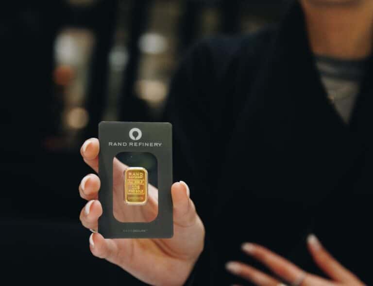 Read more about the article Minted Gold Bars: How They Provide Stability and a Secure Long-Term Investment