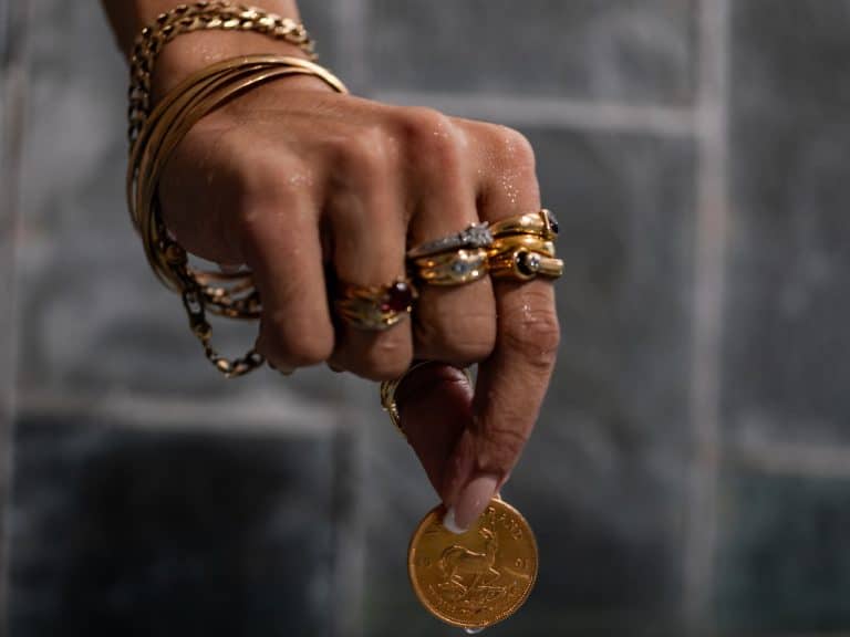 Read more about the article The Ripple Effect of Compounding: How Gold Creates Compounding Growth Over Time